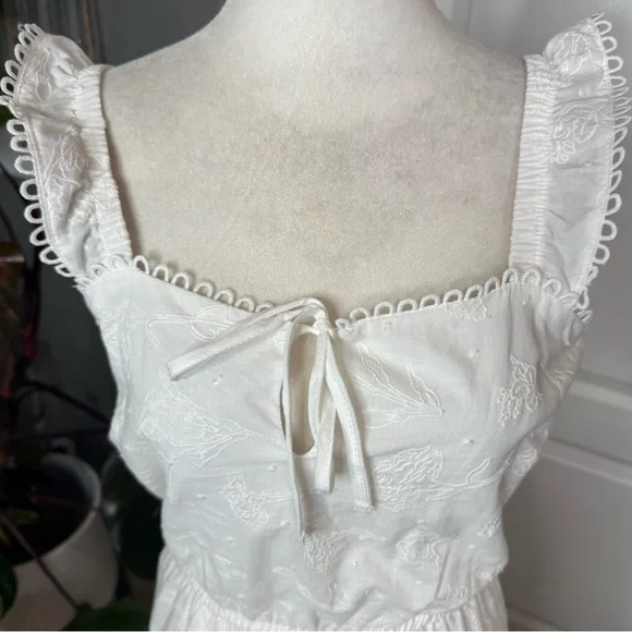 White Cotton Embroidered Eyelet Sundress | Knee Length | Like New small - Picture 9 of 13